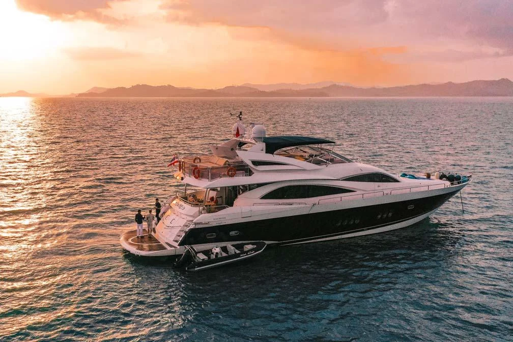 Sunseeker 90ft — 1